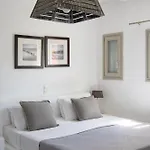 Anemoi 4* Naousa (Paros)