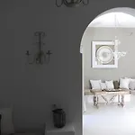 Anemoi 4* Naousa (Paros)