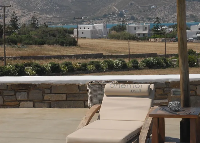 Anemoi Naousa (Paros)