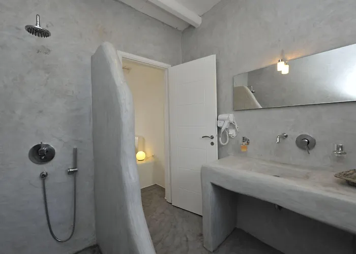 Anemoi Lägenhetshotell 4*