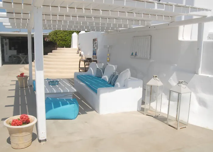 Anemoi Aparthotel 4*